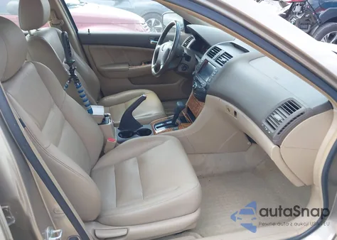 2005 Honda Accord Ima from USA, damaged, VIN JHMCN36545C014104